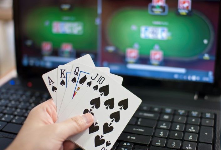Factors to Consider when Choosing an Online Casino